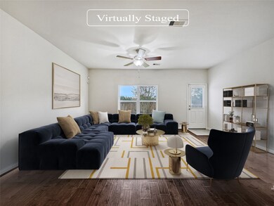 12231 Estelle Ln, Pinehurst, TX 77362 - photo 2