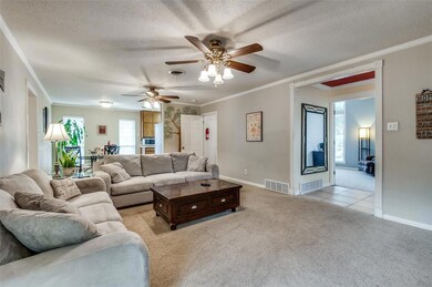 940 Charleston Dr, Bedford, TX 76022 - photo 7