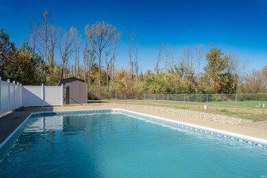 779 S Concord Dr, Princeton, IN 47670 - photo 4