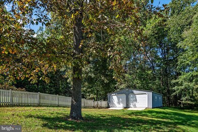 5737 Nano Dr, Sykesville, MD 21784 - photo 3