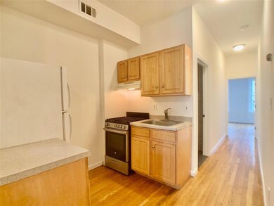 510 Pavonia Ave unit 2L, Jersey City, NJ 07306 - photo 6