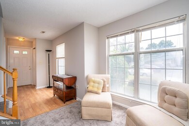 70 Lynnette Ct, Kendall Park, NJ 08824 - photo 6