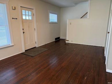 1111 S 27th St, South Bend, IN 46615 - photo 3