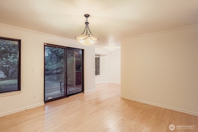 13513 Linden Ave N unit C114, Seattle, WA 98133 - photo 5