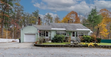 216 Fiske St, Southbridge, MA 01550 - photo 2