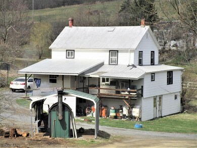 126 Belgian Ln, Bedford, PA 15522 - photo 2