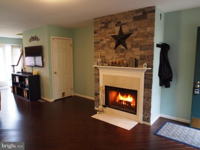 1405 Kathleen Ct unit 4, Jamison, PA 18929 - photo 4