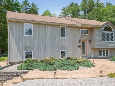147 Pierpont Rd, Dudley, MA 01571 - photo 5