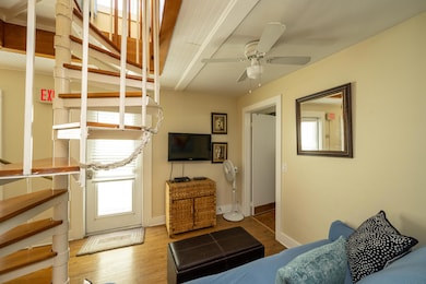 415JuliaSt-7408 (13 of 69)