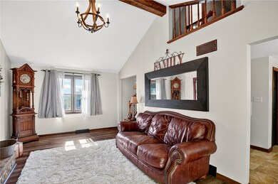 100 Roberta Dr, Carnegie, PA 15106 - photo 7