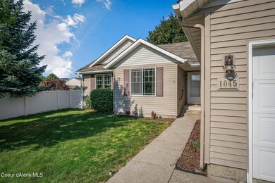1045 N Tubsgate