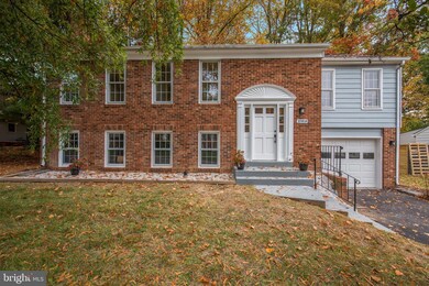 10814 Rippon Lodge Dr, Fairfax, VA 22032 - photo 2