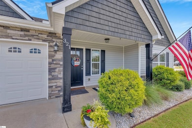 321 Meadowmoor Rd, Greer, SC 29651 - photo 2