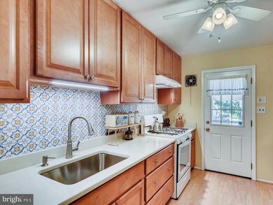 6143 Radecke Ave, Baltimore, MD 21206 - photo 7