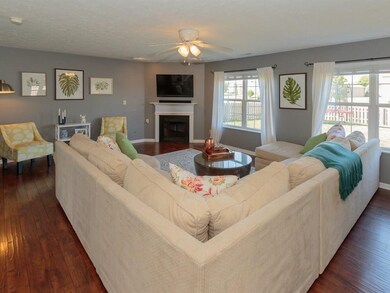 12974 Dolphins Ln, Fishers, IN 46037 - photo 5