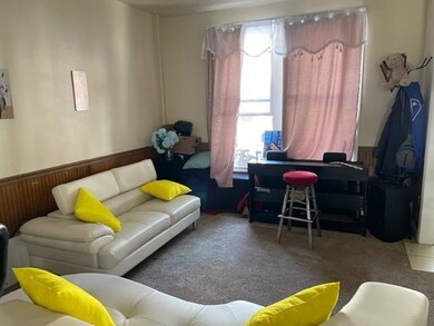 318 Ridge Ave, Allentown, PA 18102 - photo 4