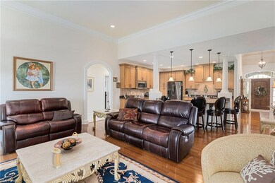 OPEN FLOOR PLAN IN THE MAIN LIVING AREA PROVIDES T