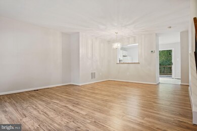 14625 Almanac Dr, Burtonsville, MD 20866 - photo 4