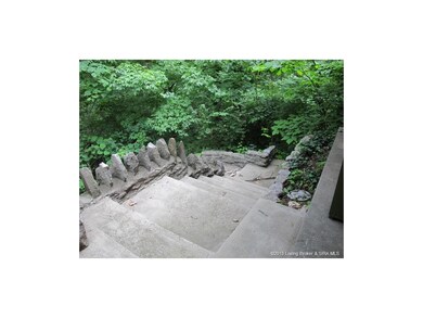 7526 N Skyline Dr, Floyds Knobs, IN 47119 - photo 4