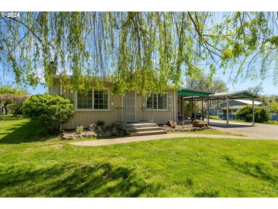 215 Northside Rd, Sutherlin, OR 97479 - photo 3