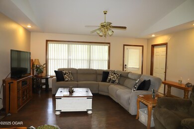 12198 Marcus Ln, Neosho, MO 64850 - photo 4