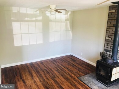 44156 Saint Andrews Ln, California, MD 20619 - photo 6