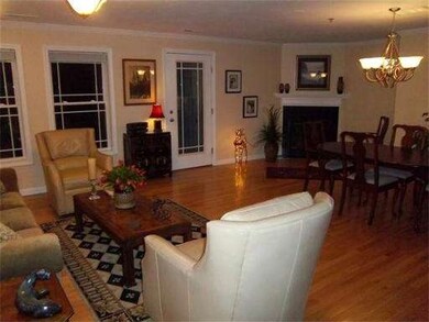 216 Reservoir St unit 202, Holden, MA 01520 - photo 2