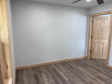 605 Frances Cove Rd, Mountain View, AR 72560 - photo 7