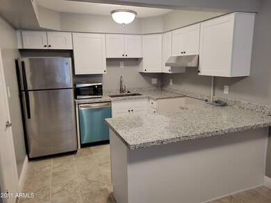 2121 S Pennington unit 40, Mesa, AZ 85202 - photo 2