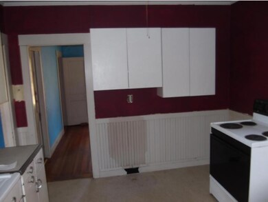 63 Maple St, Whitefield, NH 03598 - photo 5