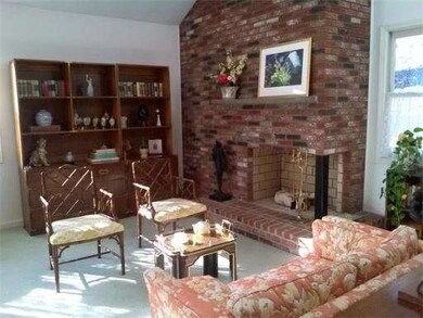 214 Arrowhead Cir, Ashland, MA 01721 - photo 4