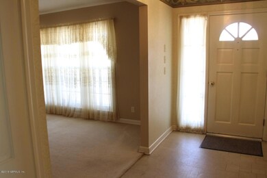 964 Parkridge Cir E, Jacksonville, FL 32211 - photo 6