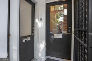 3235 P St NW, Washington, DC 20007 - photo 3