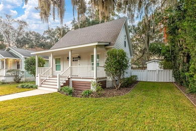 405 Magnolia St, Saint Simons Island, GA 31522 - photo 2