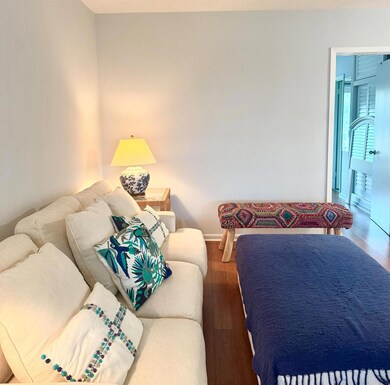 11 SW 4th Ave unit 8, Boca Raton, FL 33432 - photo 4