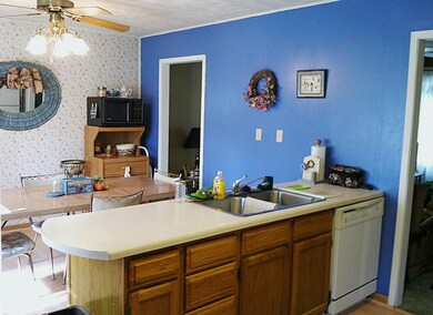 kitchen/dining