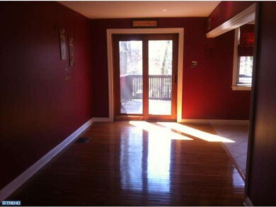 1018 Brookwood Ln, Glenolden, PA 19036 - photo 7