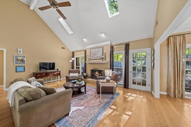 8683 Beckenham Dr, Cordova, TN 38016 - photo 5