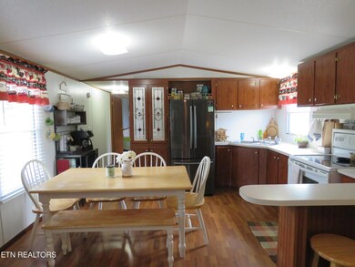 1971 Pollard Rd, Walling, TN 38587 - photo 6