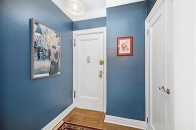 119 W 71st St unit 2C, New York, NY 10023 - photo 4