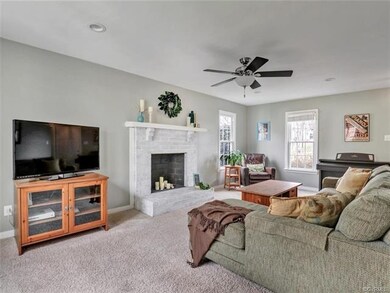 9209 Crystal Pointe Place, Glen Allen, VA 23060 - photo 4