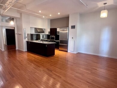 88 Kingston St unit 5F, Boston, MA 02111 - photo 3