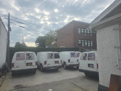 8742 van Wyck Expy, Richmond Hill, NY 11418 - photo 6