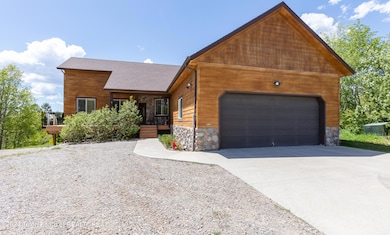 1300 Hillside Thayne-27