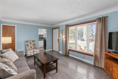 2426 Boston Ave, Des Moines, IA 50310 - photo 5