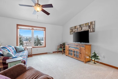 1394 Olde Apple Ln, Oshkosh, WI 54904 - photo 7