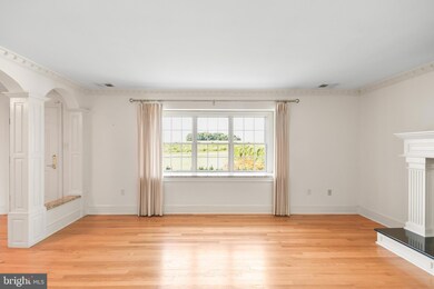 6050 Elmer Derr Rd, Frederick, MD 21703 - photo 7