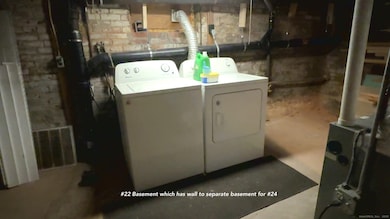 22 Chestnut St unit 24, Windsor Locks, CT 06096 - photo 5