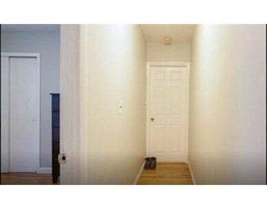 19 Hunting St unit 19-1, Cambridge, MA 02141 - photo 7