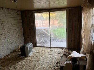 16115 Tibet Rd, Friendswood, TX 77546 - photo 6